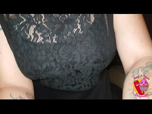 ❤️ Lutakas õepoeg annab talle blowjobi ja hispaania keelt ️ Vene porno at us ☑