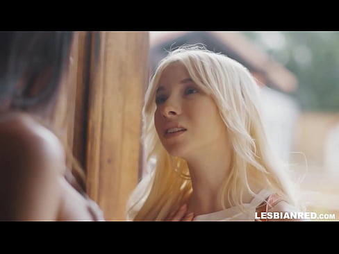 ❤️ Tüdruk tuleb paar kuud hiljem koju ja jõuab sööma oma kasuema tussu ️ Vene porno at us ☑