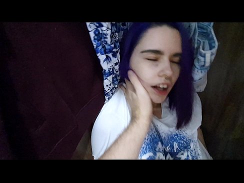 ❤️ Leidsin oma õe kapist ja aitasin tal cumida ️ Vene porno at us ☑